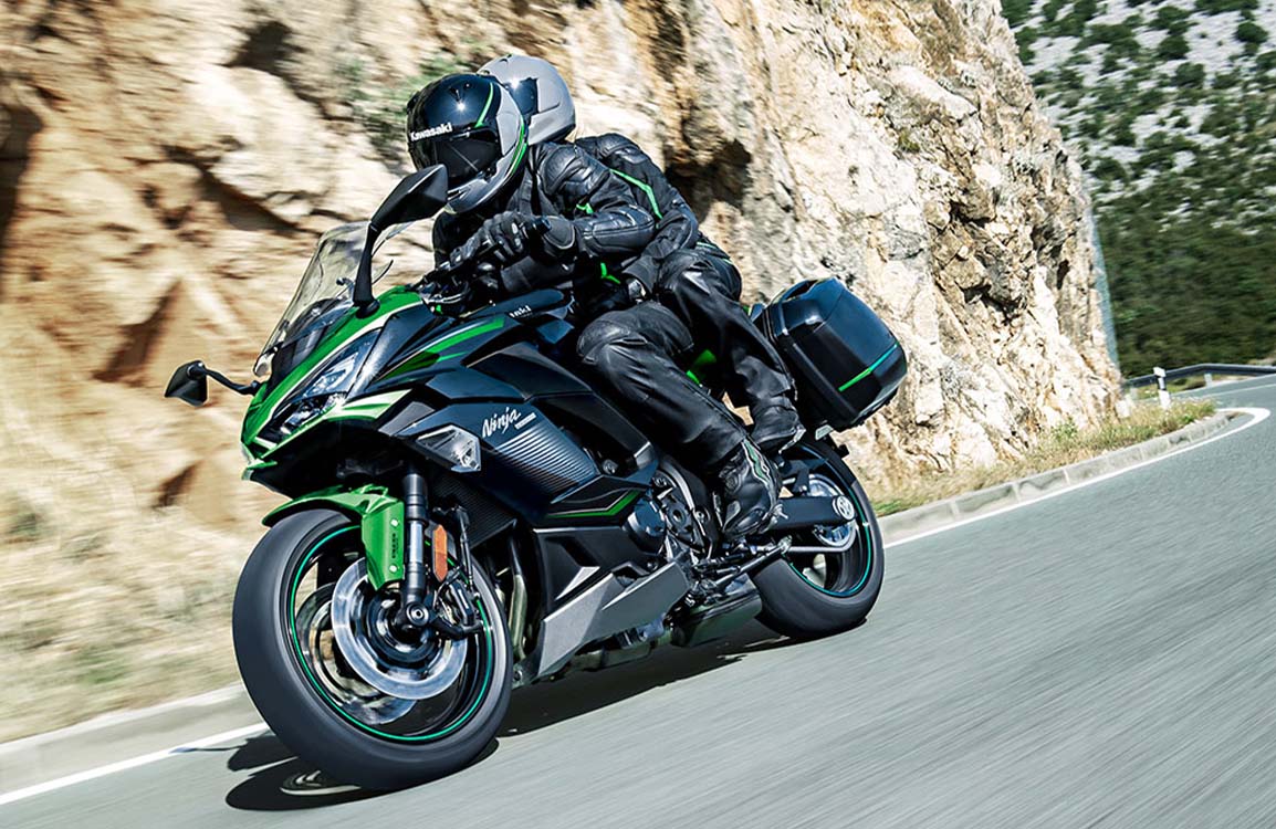 kawasaki-2022-ninja-1000sx